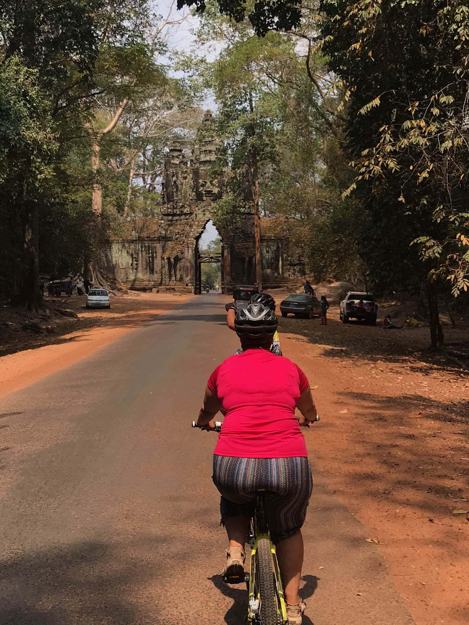 Cambodia cycling tour