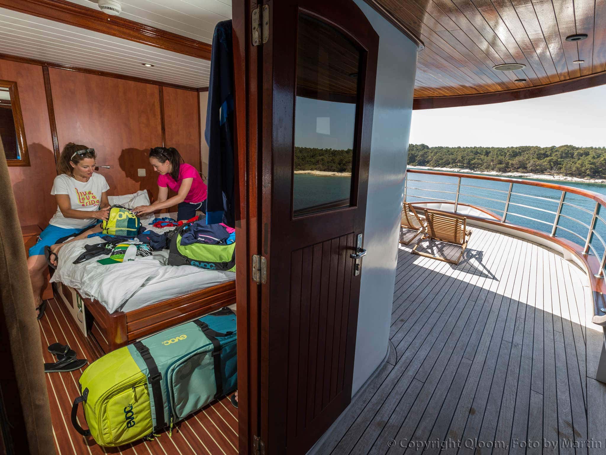 Tour De Vines Croatia Ships Guest Pictures Andela Lora Cabin