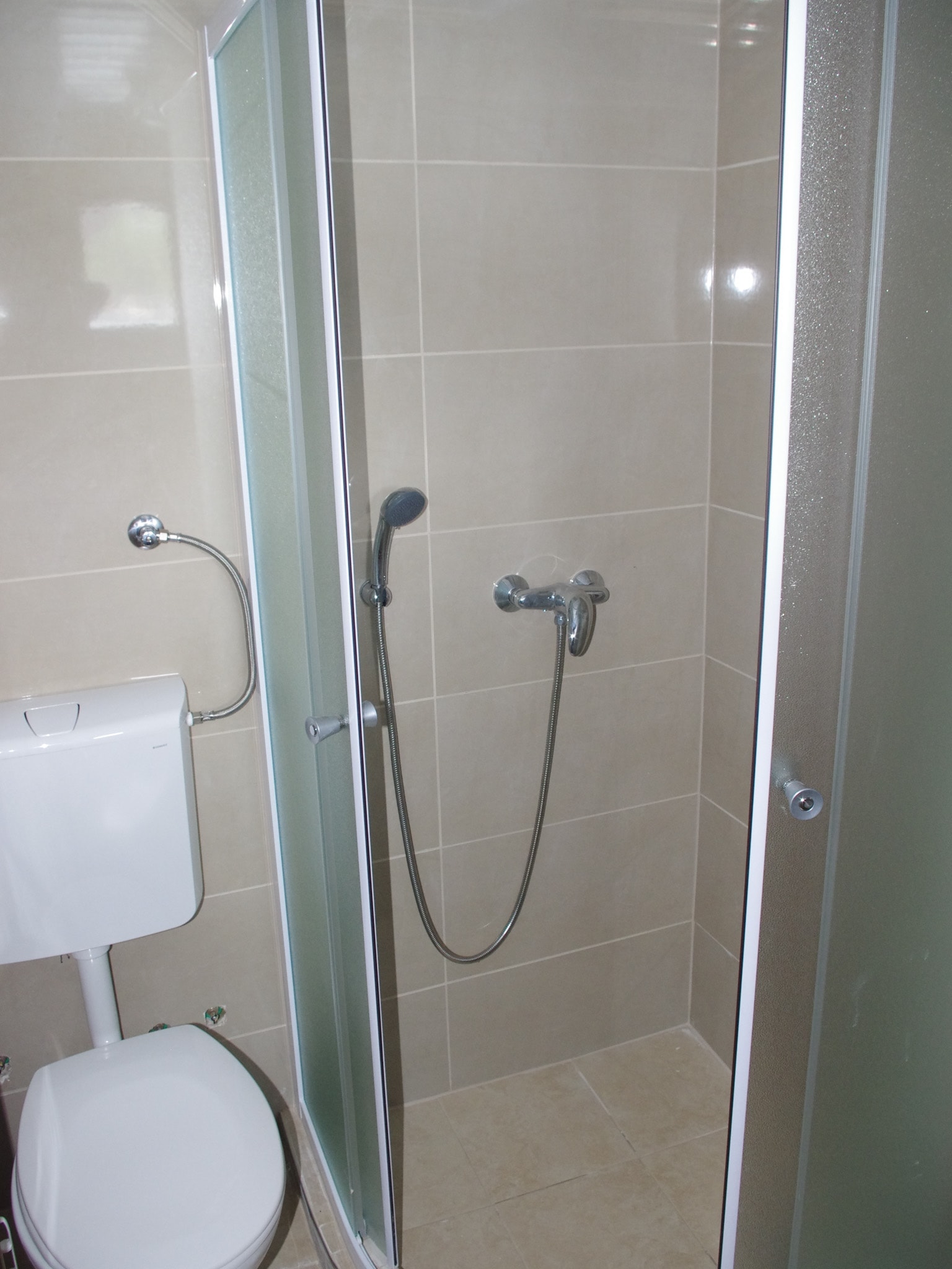 Tour De Vines Croatia Ships Guest Pictures Andela Lora Shower Cabin