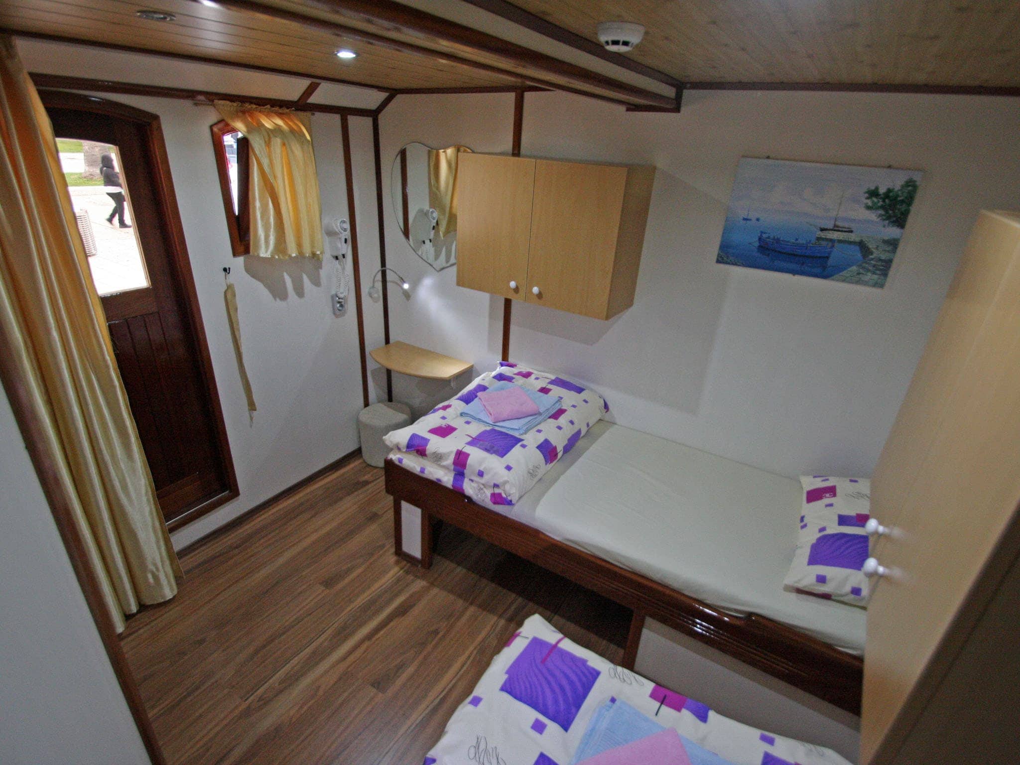 Tour De Vines Croatia Ships Guest Pictures Harmonia Schiff 02