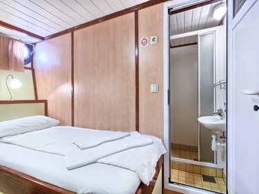 Tour De Vines Croatia Ships Guest Pictures Romantica Cabin3 Ship