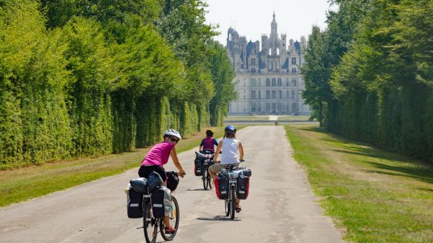 cycling in loire france
