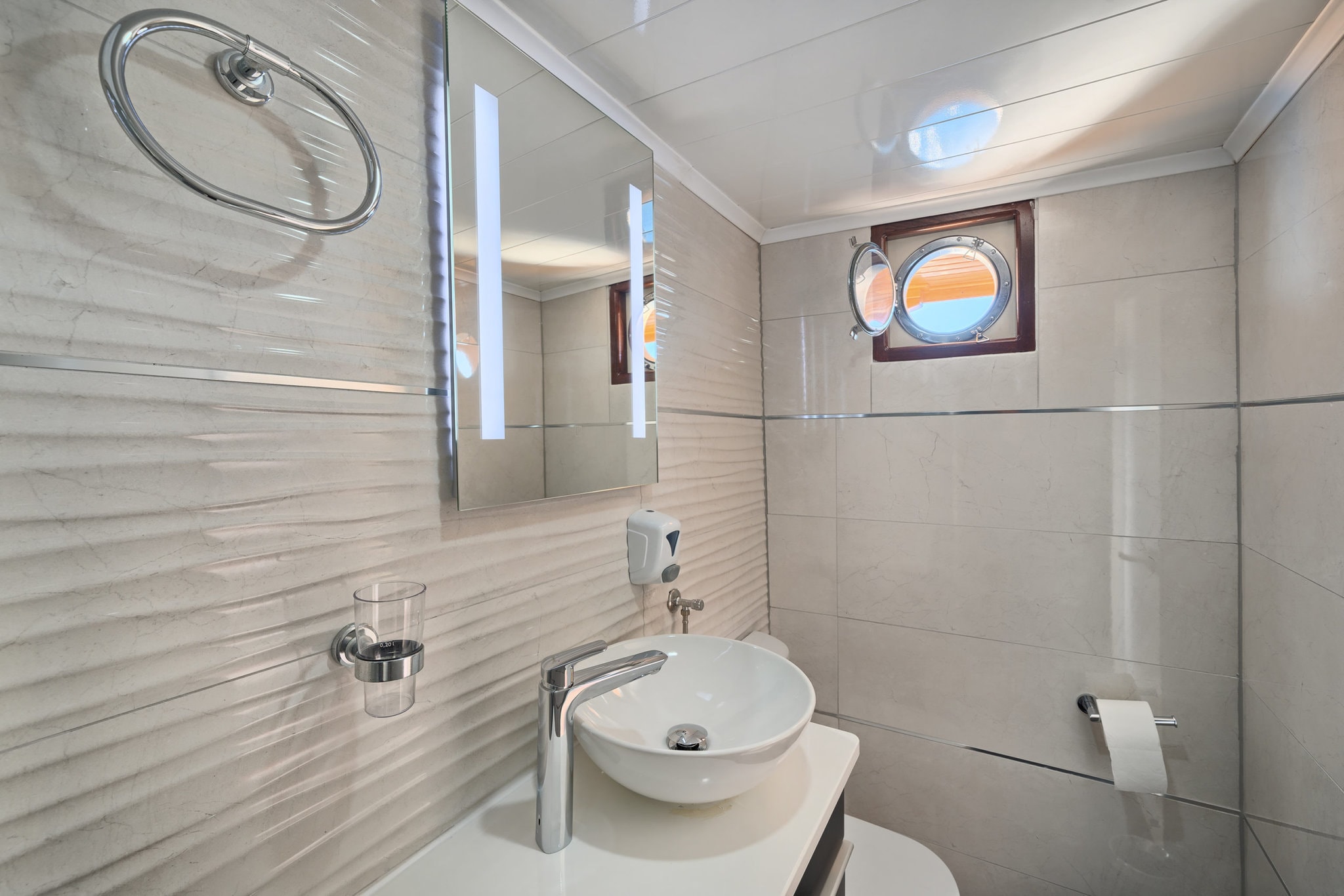 Magellan on Bike & Boat tour Croatia